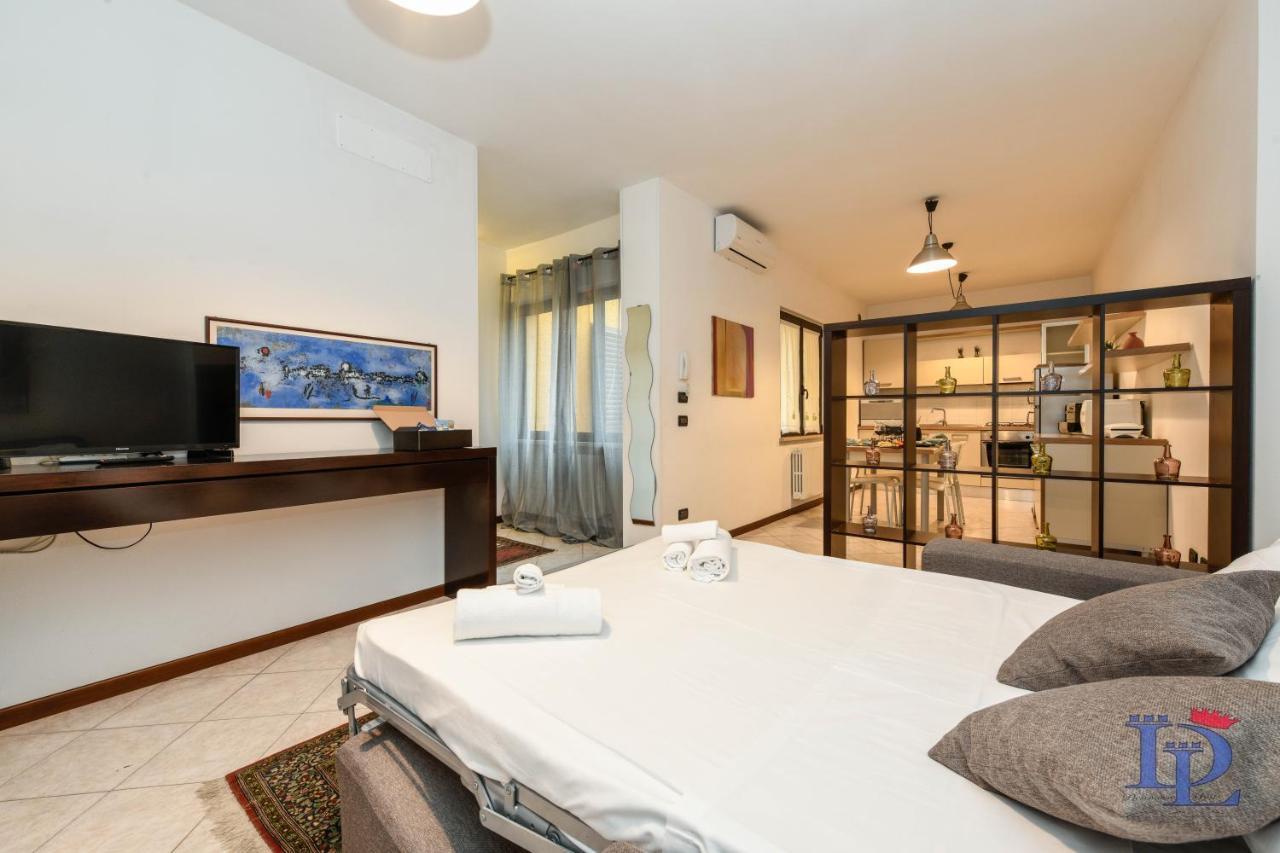 Appartement Desenzanoloft Green Lake Court à Desenzano del Garda Extérieur photo